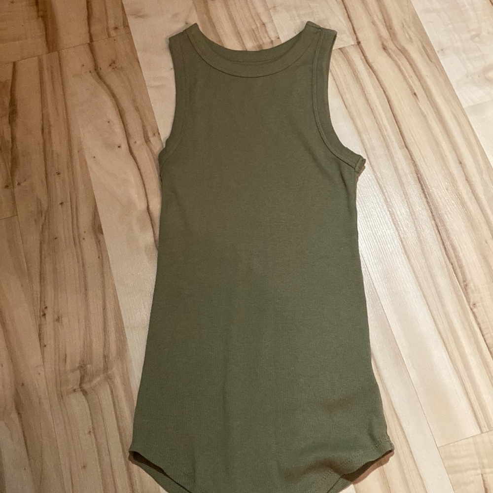 Target tank top(green)